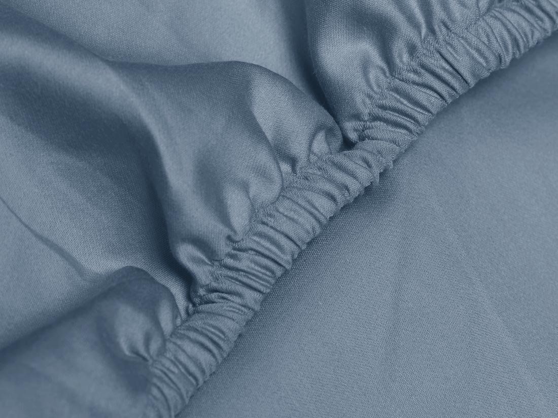 Faconlagen bomuldssatin faded blue