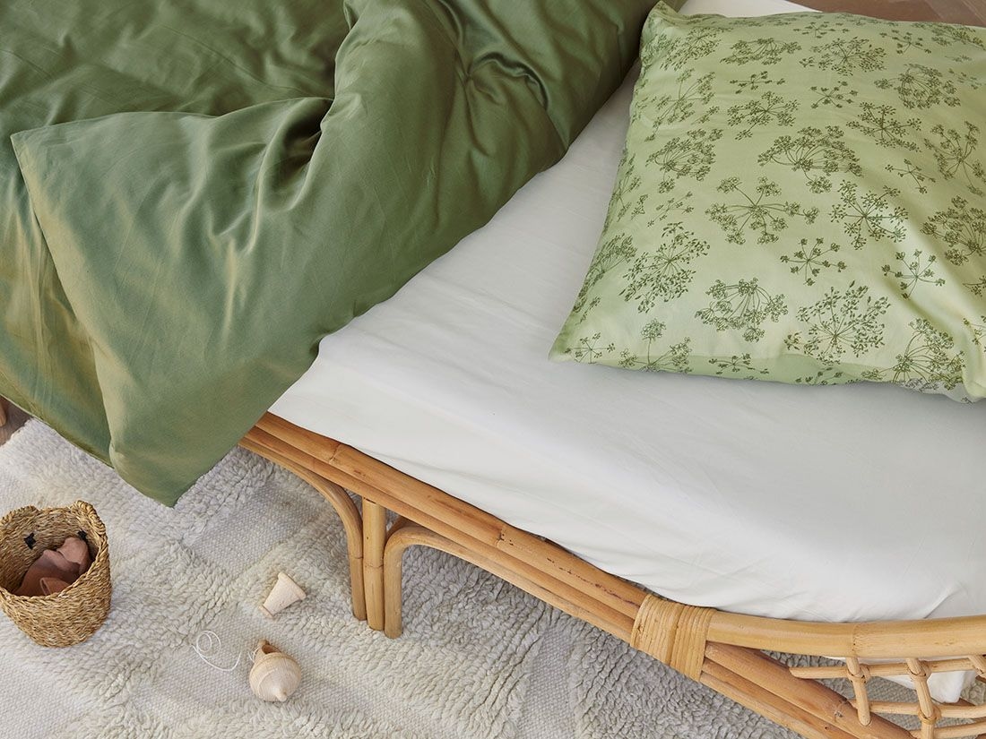 Børnefaconlagen bomuldssatin warm white