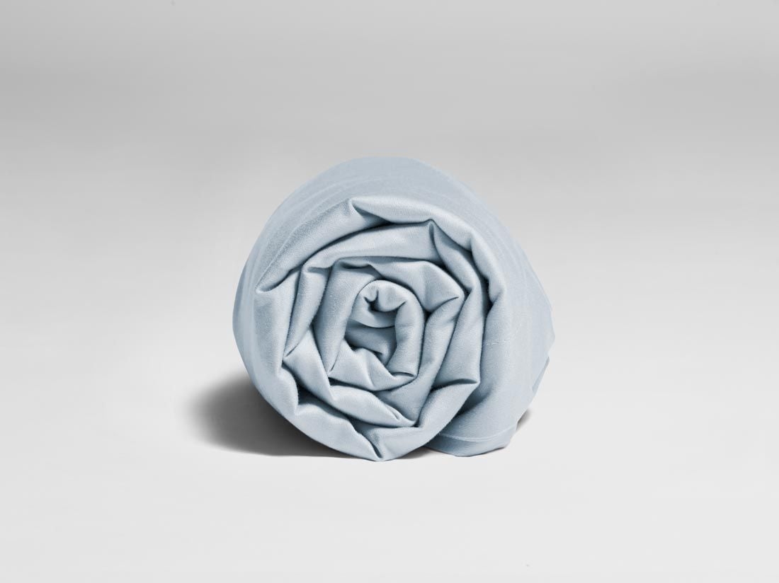 Børnelagen bomuldssatin sky blue