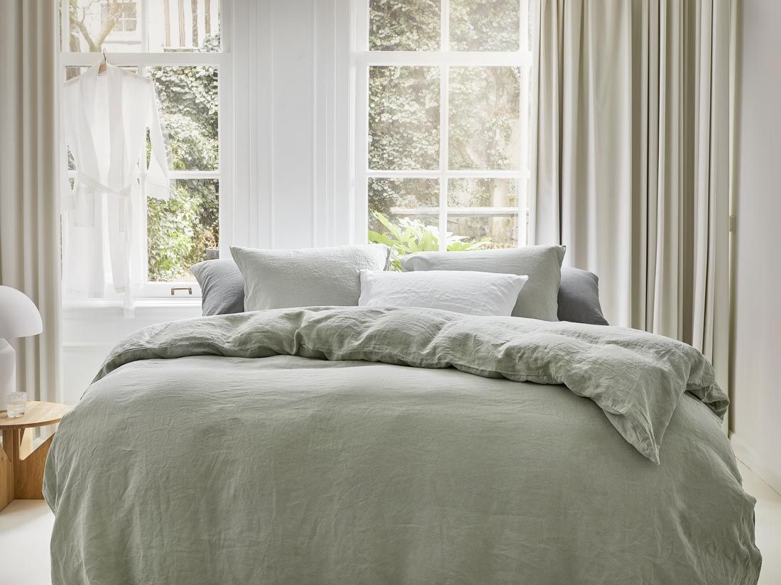 Sengesæt vasket hør misty green
