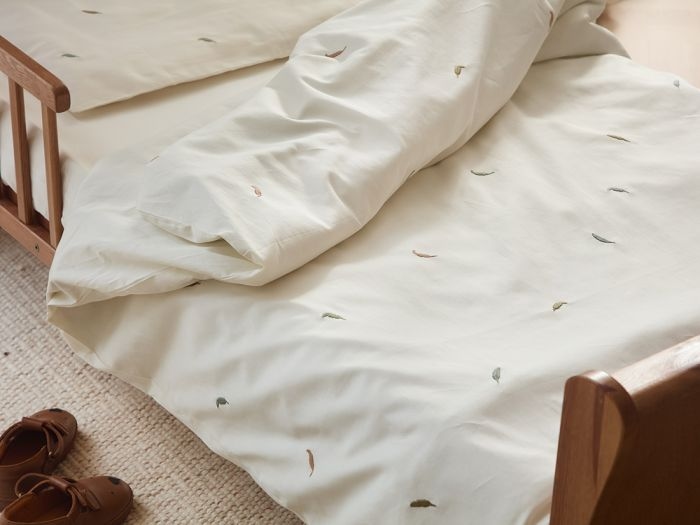 Juniordynebetræk bomuldssatin multicolour feather